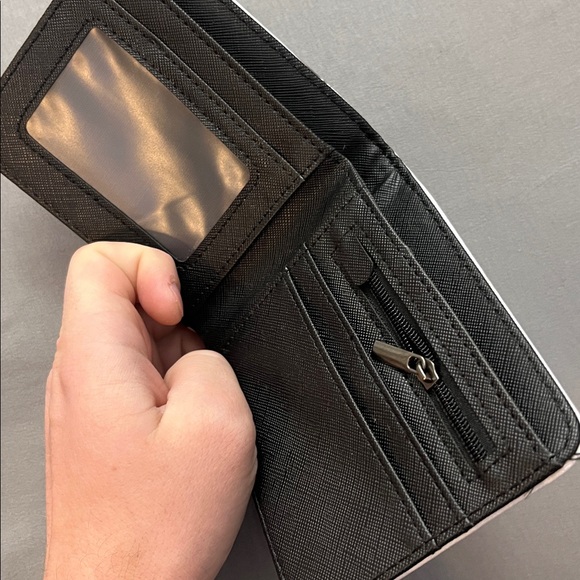 Black Butler brand new anime wallet - Picture 3 of 3